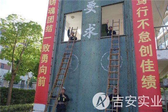 多图直击！场景震撼！带你感受训练场上的“热辣滚烫”