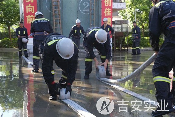 多图直击！场景震撼！带你感受训练场上的“热辣滚烫”